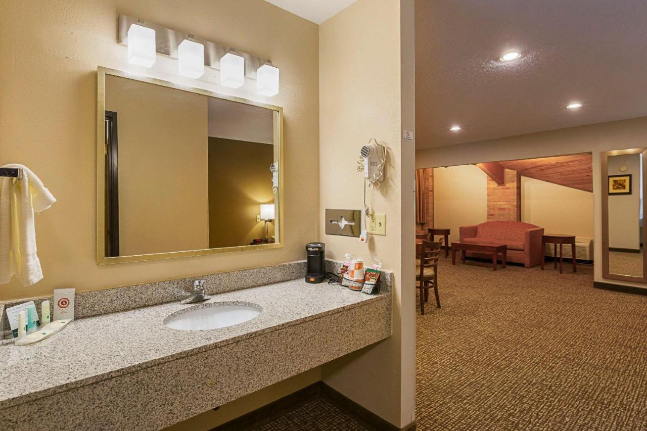 Quality Inn Waverly Kültér fotó